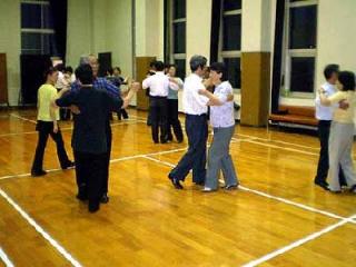 社交ダンス教室風景1