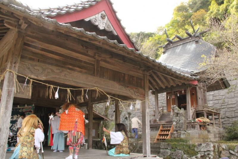 1016松尾川内貴船神社3