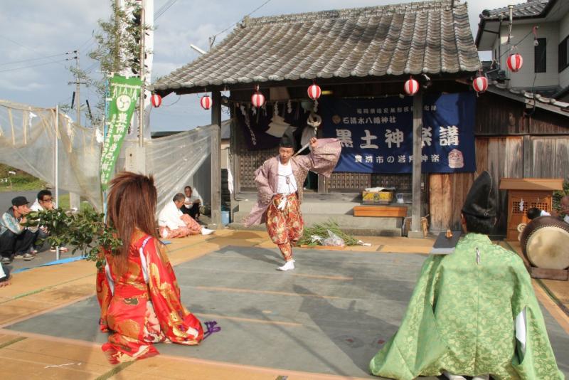 1023堂山神社1