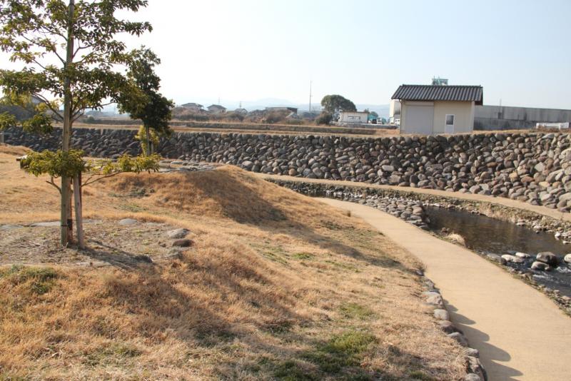 岩岳川の河川公園1_3