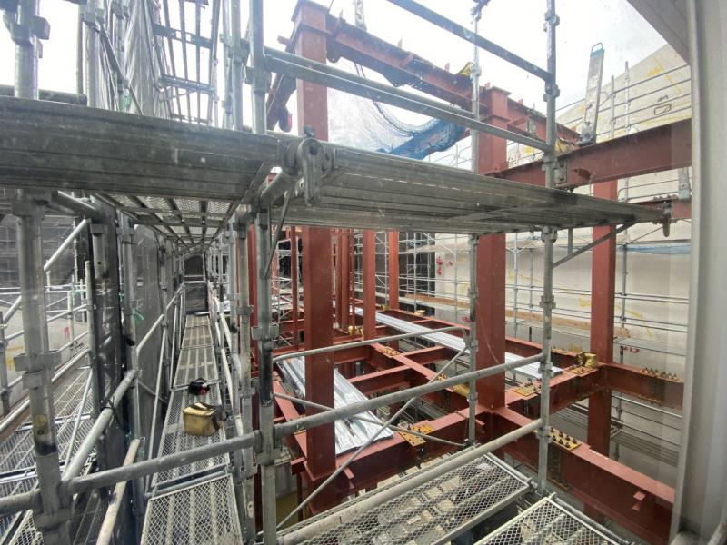 渡り廊下工事01